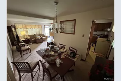 1085 Ermanda Drive, Florissant, MO 63033 - Photo 7
