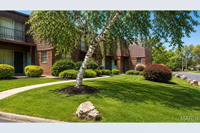 20 Arbor Village Court, Ferguson, MO 63135 - Photo 1