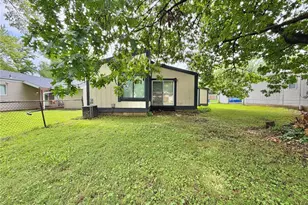 3273 Green Pasture Dr, Florissant, MO 63031 - Photo 15