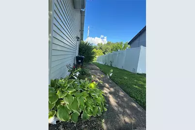11630 Helenoak Drive, Florissant, MO 63033 - Photo 5
