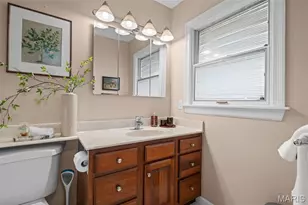 37 Beacon Hill Ln, Creve Coeur, MO 63141 - Photo 25