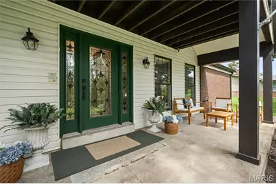 37 Beacon Hill Lane, Creve Coeur, MO 63141 - Photo 3