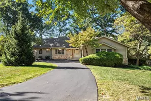 13238 Pine Tree Lake Dr, Town and Country, MO 63017 - Photo 37