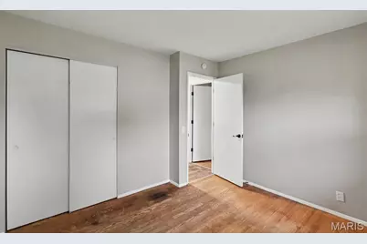 2250 Rivoli Place, Florissant, MO 63031 - Photo 11