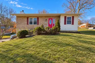 15 Toni Trails Ct, Fenton, MO 63026 - Photo 1