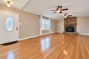 15 Toni Trails Ct, Fenton, MO 63026 - Photo 3