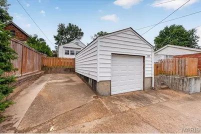 6655 Winnebago Street, Saint Louis, MO 63109 - Photo 29