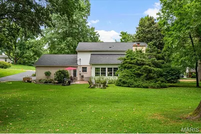 12416 Balwyck Lane, Des Peres, MO 63131 - Photo 7