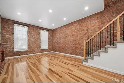 3706 Iowa Avenue, Saint Louis, MO 63118 - Photo 3