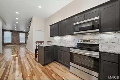3706 Iowa Avenue, Saint Louis, MO 63118 - Photo 7