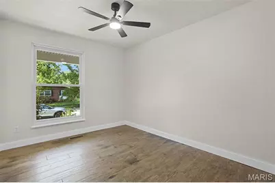 2646 Vortex Drive, Saint Louis, MO 63129 - Photo 15