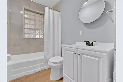 2334 Wismer Avenue, Saint Louis, MO 63114 - Photo 11