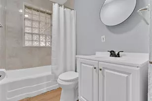 2334 Wismer Ave, Saint Louis, MO 63114 - Photo 11