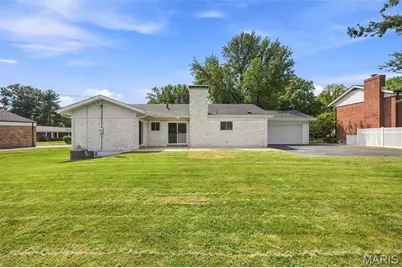 165 Saddleford Drive, Chesterfield, MO 63017 - Photo 37
