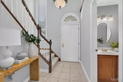16252 Lea Oak Court, Chesterfield, MO 63017 - Photo 5