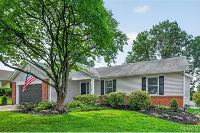 11764 Clarksdale Drive, Maryland Heights, MO 63043 - Photo 3