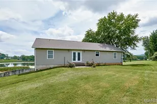 55 Lakeview Cir, Elsberry, MO 63343 - Photo 3