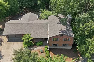 1926 Grassy Ridge Rd, Kirkwood, MO 63122 - Photo 41