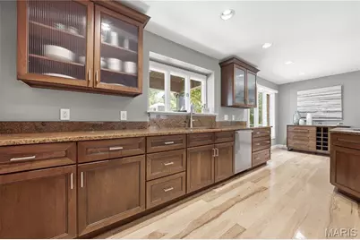 1926 Grassy Ridge Road, Kirkwood, MO 63122 - Photo 7