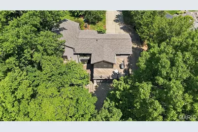 1926 Grassy Ridge Road, Kirkwood, MO 63122 - Photo 43