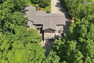 1926 Grassy Ridge Rd, Kirkwood, MO 63122 - Photo 43