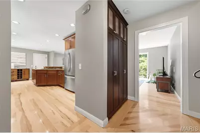 1926 Grassy Ridge Road, Kirkwood, MO 63122 - Photo 5