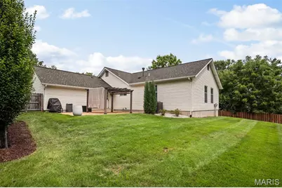 705 Stone Canyon Drive, Ballwin, MO 63021 - Photo 53