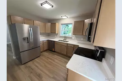 302 Anthony Circle, Byrnes Mill, MO 63051 - Photo 11