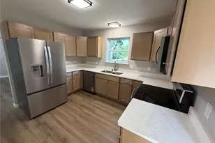 302 Anthony Cir, Byrnes Mill, MO 63051 - Photo 11