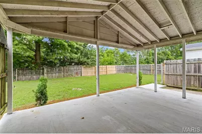 1515 Lisa Drive, Florissant, MO 63033 - Photo 39