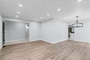 1515 Lisa Dr, Florissant, MO 63033 - Photo 9