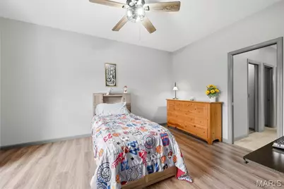 1 Priority Drive N, Wentzville, MO 63385 - Photo 35
