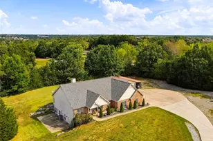 1 Priority Dr N, Wentzville, MO 63385 - Photo 69