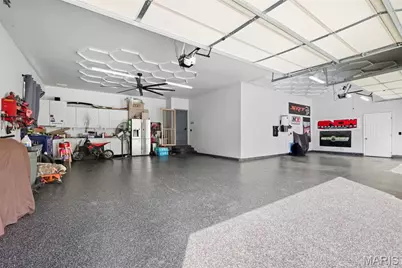 1 Priority Drive N, Wentzville, MO 63385 - Photo 55
