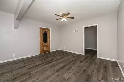 8136 Ellerton Avenue, Saint Louis, MO 63114 - Photo 7