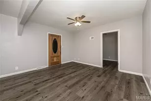 8136 Ellerton Ave, Saint Louis, MO 63114 - Photo 7