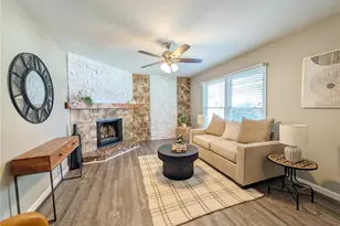 5 Windsong Ct, Florissant, MO 63031 - Photo 3