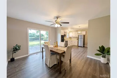 5 Windsong Court, Florissant, MO 63031 - Photo 5