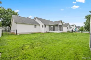 219 Waterford Crossing Dr, Dardenne Prairie, MO 63368 - Photo 23