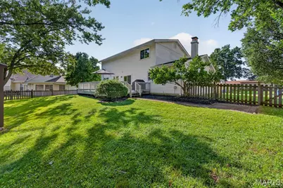815 Pine Village Court, Ballwin, MO 63021 - Photo 35