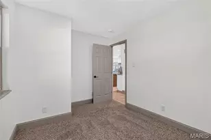 1225 Roth Hill Dr, Maryland Heights, MO 63043 - Photo 17