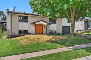 1225 Roth Hill Dr, Maryland Heights, MO 63043 - Photo 1