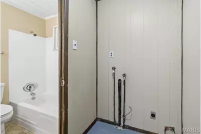 2760 Grants Parkway, Florissant, MO 63031 - Photo 15