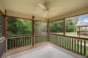 36 Turtle Creek Villas Dr, O'Fallon, MO 63366 - Photo 9