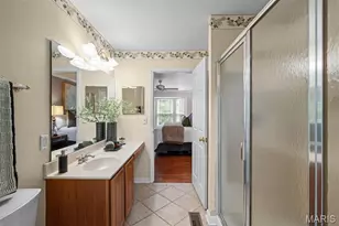 36 Turtle Creek Villas Dr, O'Fallon, MO 63366 - Photo 17