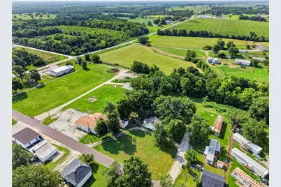 546 Chestnut Street, Hawk Point, MO 63349 - Photo 43