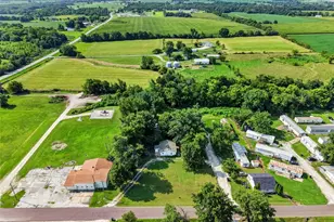 546 Chestnut St, Hawk Point, MO 63349 - Photo 47