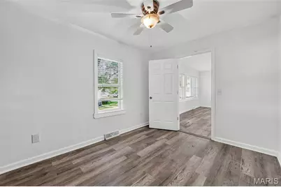 546 Chestnut Street, Hawk Point, MO 63349 - Photo 13