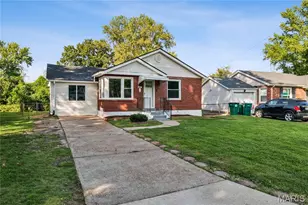 8021 Titus Rd, Hanley Hills, MO 63114 - Photo 1