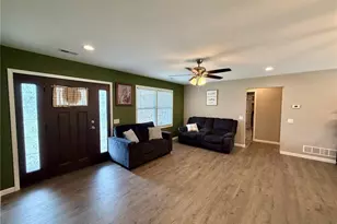 4024 Breckenridge Dr, Hannibal, MO 63401 - Photo 9